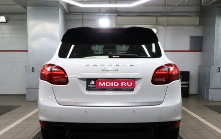 Porsche Cayenne III, 2013 год, 2 399 000 рублей, 4 фотография