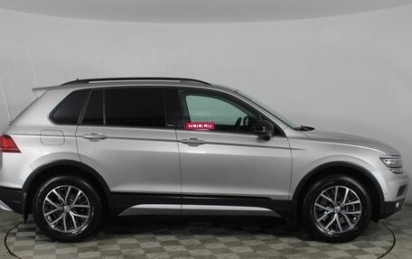 Volkswagen Tiguan II, 2018 год, 2 820 000 рублей, 4 фотография