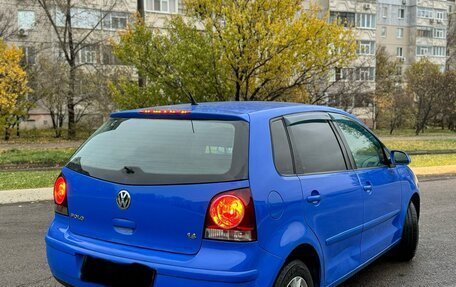 Volkswagen Polo IV рестайлинг, 2007 год, 535 000 рублей, 4 фотография