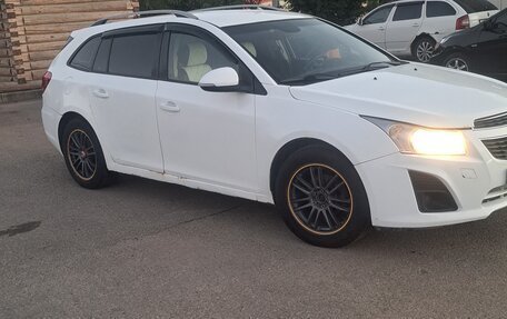 Chevrolet Cruze II, 2014 год, 450 000 рублей, 3 фотография