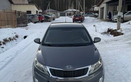 KIA Rio III рестайлинг, 2013 год, 720 000 рублей, 2 фотография