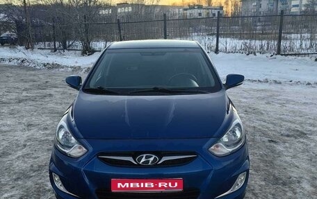 Hyundai Solaris II рестайлинг, 2012 год, 1 150 000 рублей, 1 фотография