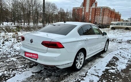 Volkswagen Passat B8 рестайлинг, 2021 год, 3 200 000 рублей, 7 фотография