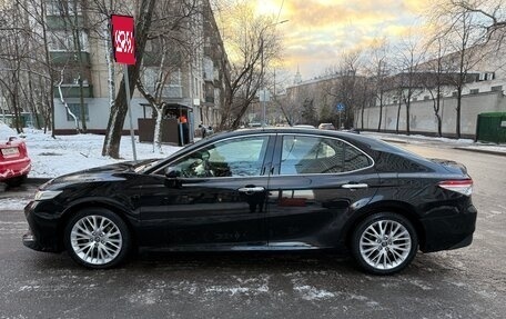 Toyota Camry, 2018 год, 3 250 000 рублей, 1 фотография