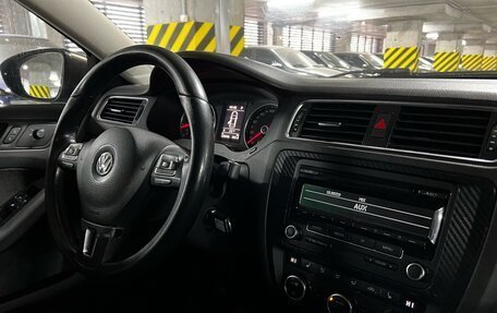 Volkswagen Jetta VI, 2012 год, 930 000 рублей, 22 фотография