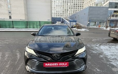 Toyota Camry, 2018 год, 3 250 000 рублей, 3 фотография