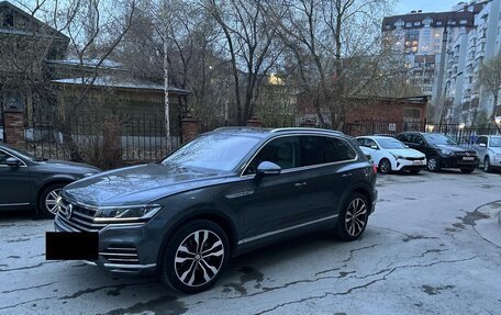 Volkswagen Touareg III, 2019 год, 6 700 000 рублей, 3 фотография