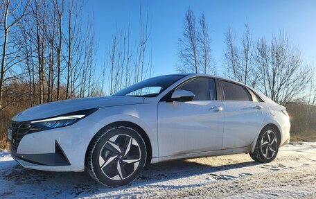 Hyundai Elantra, 2022 год, 2 270 000 рублей, 5 фотография