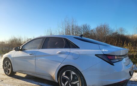 Hyundai Elantra, 2022 год, 2 270 000 рублей, 7 фотография