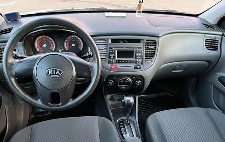 KIA Rio II, 2011 год, 700 000 рублей, 5 фотография