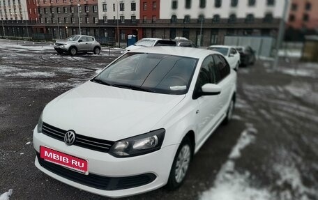 Volkswagen Polo VI (EU Market), 2015 год, 780 000 рублей, 3 фотография