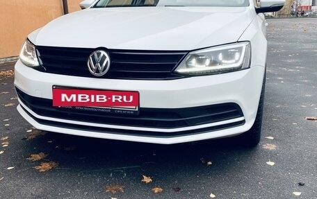 Volkswagen Jetta VI, 2018 год, 1 885 000 рублей, 12 фотография