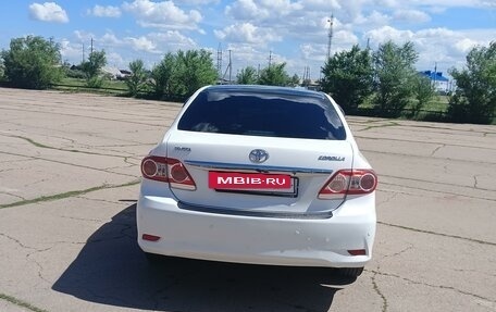 Toyota Corolla, 2011 год, 1 290 000 рублей, 5 фотография