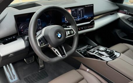 BMW 5 серия, 2023 год, 8 850 000 рублей, 6 фотография