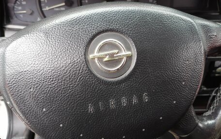 Opel Omega B, 2000 год, 490 000 рублей, 30 фотография