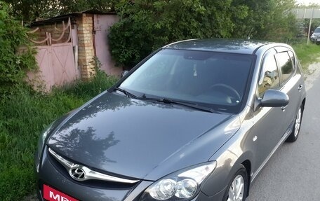 Hyundai i30 I, 2011 год, 880 000 рублей, 3 фотография