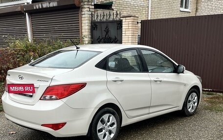 Hyundai Solaris II рестайлинг, 2014 год, 1 100 000 рублей, 4 фотография