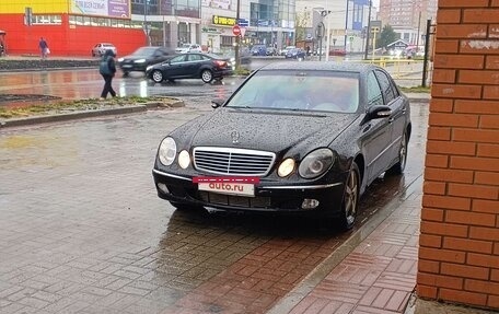 Mercedes-Benz E-Класс, 2004 год, 600 000 рублей, 6 фотография