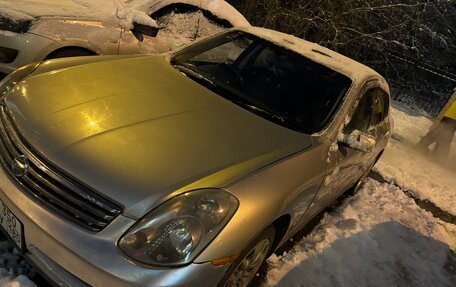 Nissan Skyline, 2002 год, 550 000 рублей, 2 фотография