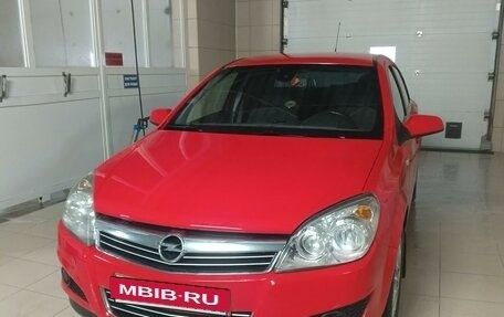 Opel Astra H, 2011 год, 650 000 рублей, 2 фотография