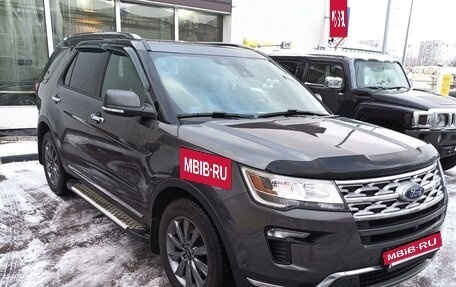 Ford Explorer VI, 2018 год, 3 300 000 рублей, 2 фотография