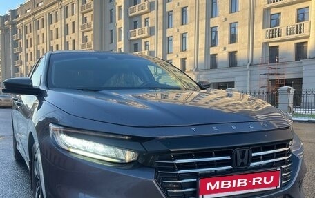 Honda Insight III, 2019 год, 2 100 000 рублей, 2 фотография