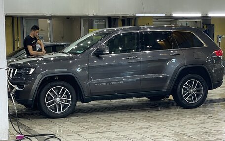 Jeep Grand Cherokee, 2018 год, 4 200 000 рублей, 2 фотография