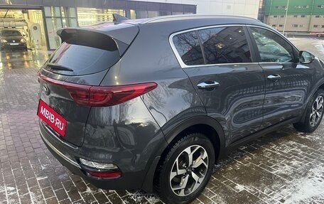 KIA Sportage IV рестайлинг, 2020 год, 2 450 000 рублей, 16 фотография