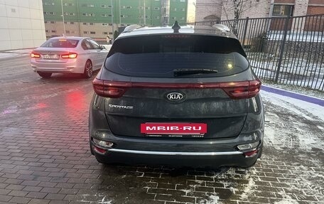 KIA Sportage IV рестайлинг, 2020 год, 2 450 000 рублей, 17 фотография