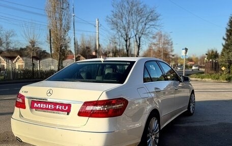 Mercedes-Benz E-Класс, 2011 год, 2 500 000 рублей, 14 фотография