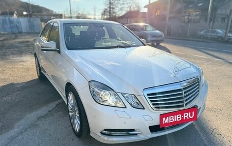 Mercedes-Benz E-Класс, 2011 год, 2 500 000 рублей, 20 фотография