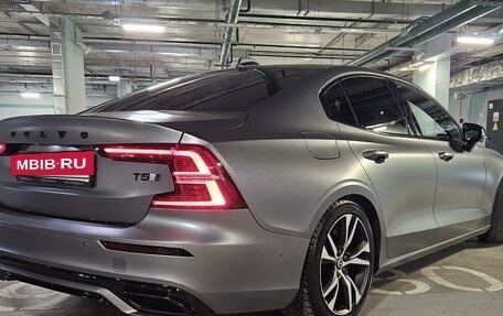 Volvo S60 III, 2019 год, 3 300 000 рублей, 2 фотография