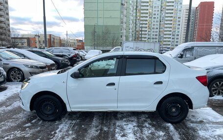 Renault Logan II, 2019 год, 800 000 рублей, 6 фотография