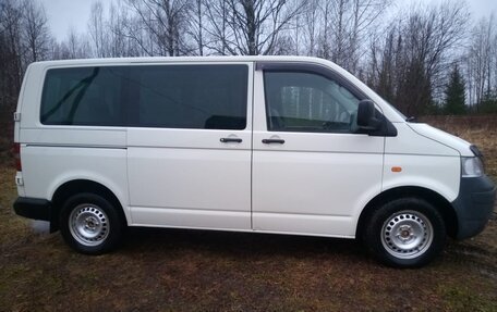 Volkswagen Transporter T5 рестайлинг, 2003 год, 850 000 рублей, 3 фотография