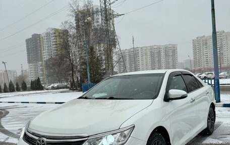 Toyota Camry, 2015 год, 2 350 000 рублей, 7 фотография