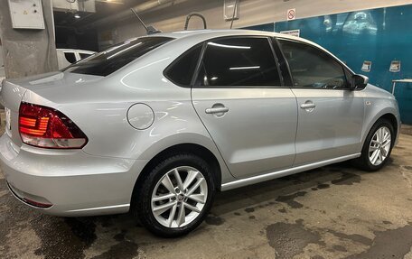 Volkswagen Polo VI (EU Market), 2017 год, 1 230 000 рублей, 2 фотография