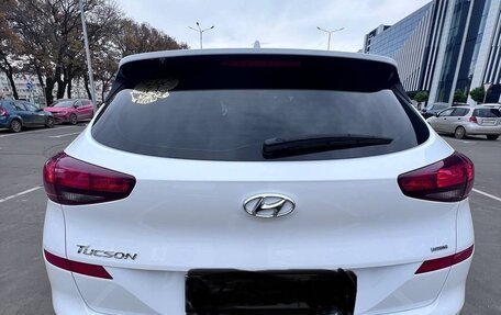 Hyundai Tucson III, 2018 год, 2 700 000 рублей, 12 фотография