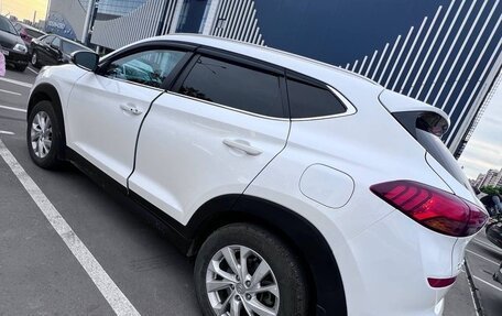 Hyundai Tucson III, 2018 год, 2 700 000 рублей, 14 фотография