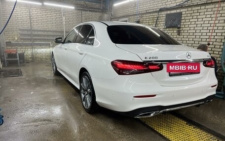 Mercedes-Benz E-Класс, 2021 год, 5 200 000 рублей, 7 фотография