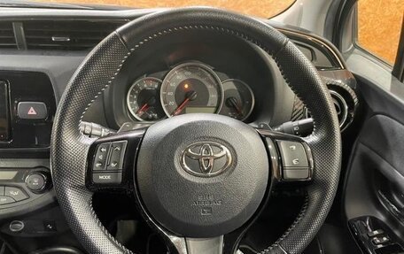 Toyota Vitz, 2020 год, 1 050 000 рублей, 10 фотография