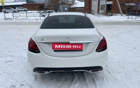 Mercedes-Benz C-Класс, 2018 год, 3 300 000 рублей, 4 фотография