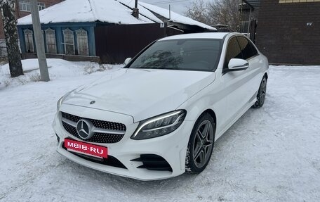 Mercedes-Benz C-Класс, 2018 год, 3 300 000 рублей, 13 фотография