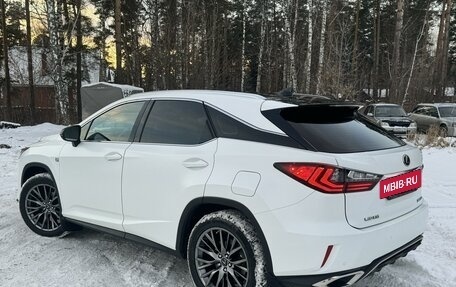 Lexus RX IV рестайлинг, 2016 год, 4 990 000 рублей, 5 фотография