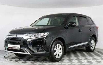 Mitsubishi Outlander III рестайлинг 3, 2019 год, 2 297 000 рублей, 1 фотография