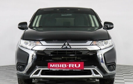 Mitsubishi Outlander III рестайлинг 3, 2019 год, 2 297 000 рублей, 2 фотография