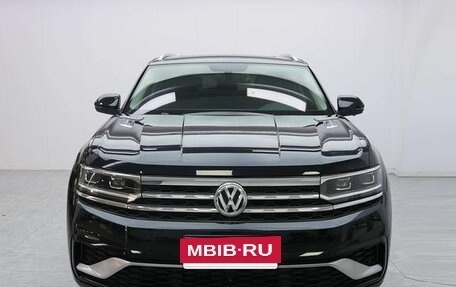 Volkswagen Teramont I, 2021 год, 3 390 000 рублей, 2 фотография