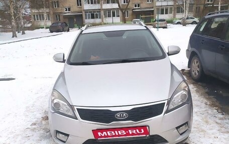 KIA cee'd I рестайлинг, 2010 год, 830 000 рублей, 4 фотография