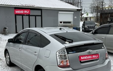 Toyota Prius, 2008 год, 760 000 рублей, 13 фотография