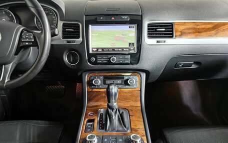 Volkswagen Touareg III, 2010 год, 1 979 000 рублей, 11 фотография