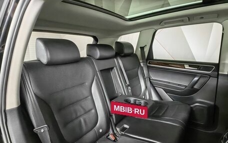 Volkswagen Touareg III, 2010 год, 1 979 000 рублей, 13 фотография